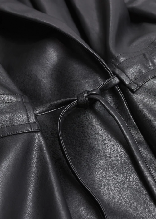 Veste longue ceinturé en cuir