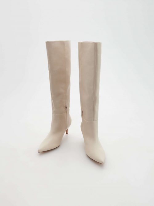 Bottes à talon en cuir bout pointu