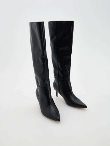 Bottes à talon en cuir bout pointu