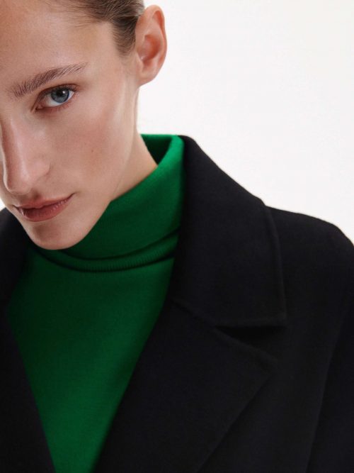 Manteau long ceinturé