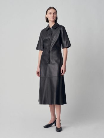Robe chemise en cuir noir